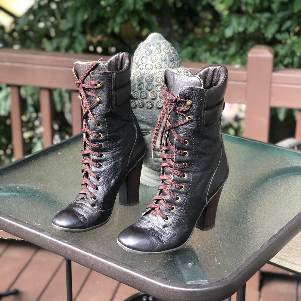 OroNero boots